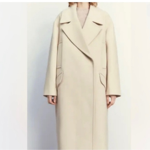 ZARA Oversized Coat - Picture 2 of 16